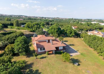 Foto 1 - Villa Località Riario
 
snc, Caprarola - photo 1
