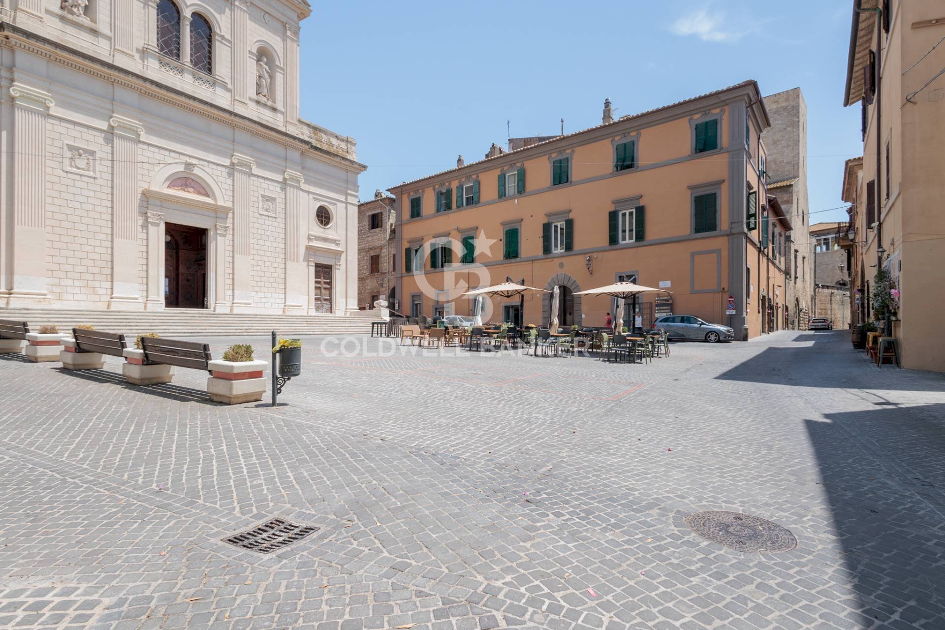 Foto 2 - Appartamento Piazza Duomo
 
2, Tarquinia - foto 2