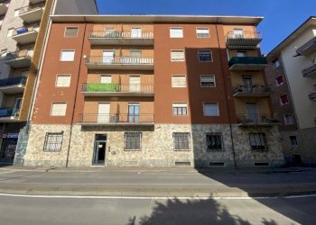 Facciata - Three-room apartment via Caduti della Libertà, Tortona - photo 9