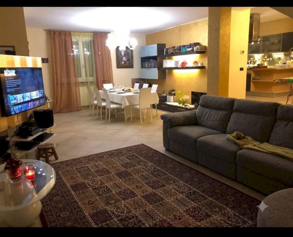 Salone - Villa via Liguria, Corteolona e Genzone - photo 2