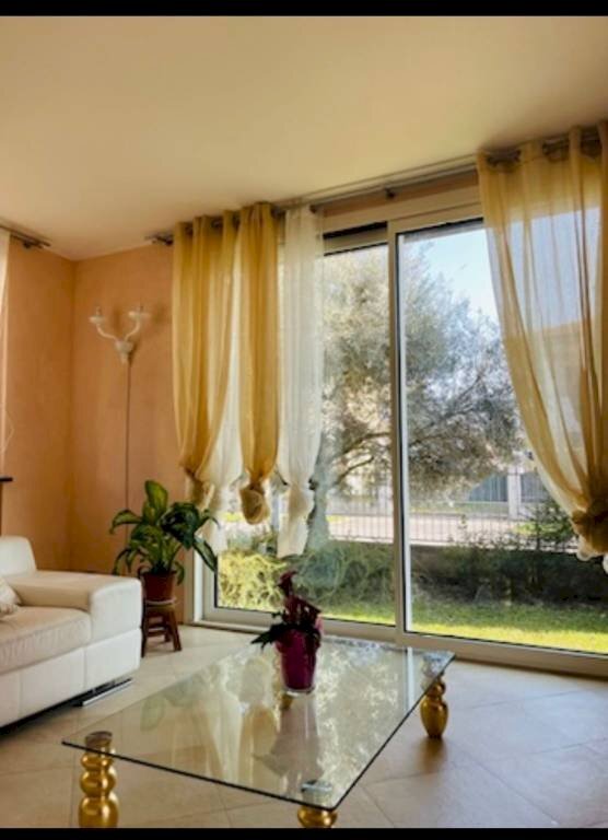 Soggiorno - Villa via Liguria, Corteolona e Genzone - photo 3