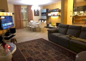 Salone - Villa via Liguria, Corteolona e Genzone - photo 2