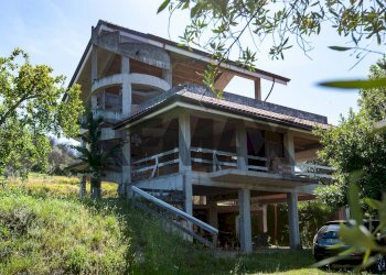Casa all\'aperto - Rustico via Torretta
 
5, Torrice - foto 1