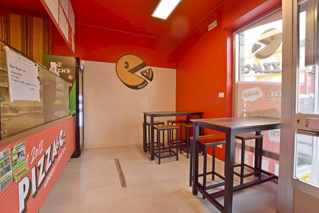 Ingresso - Shop via della Rosa Bianca, 20, Mondovì - photo 3