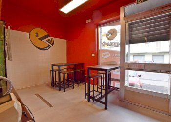 Ingresso - Shop via della Rosa Bianca, 20, Mondovì - photo 2