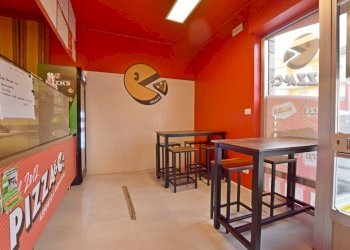 Ingresso - Shop via della Rosa Bianca, 20, Mondovì - photo 3
