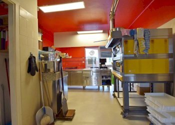 Cucina - Shop via della Rosa Bianca, 20, Mondovì - photo 5