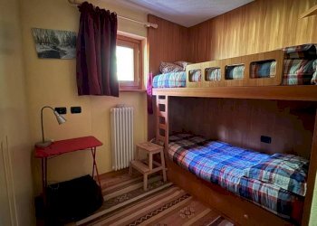 Camera da letto - Three-room apartment Rue Laydetré, Cogne - photo 13
