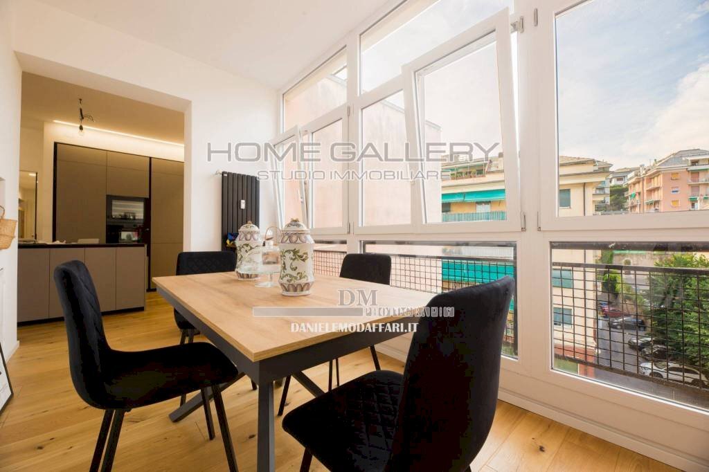 Veranda - Appartamento via San Pio X, Genova (zona Albaro) - foto 1