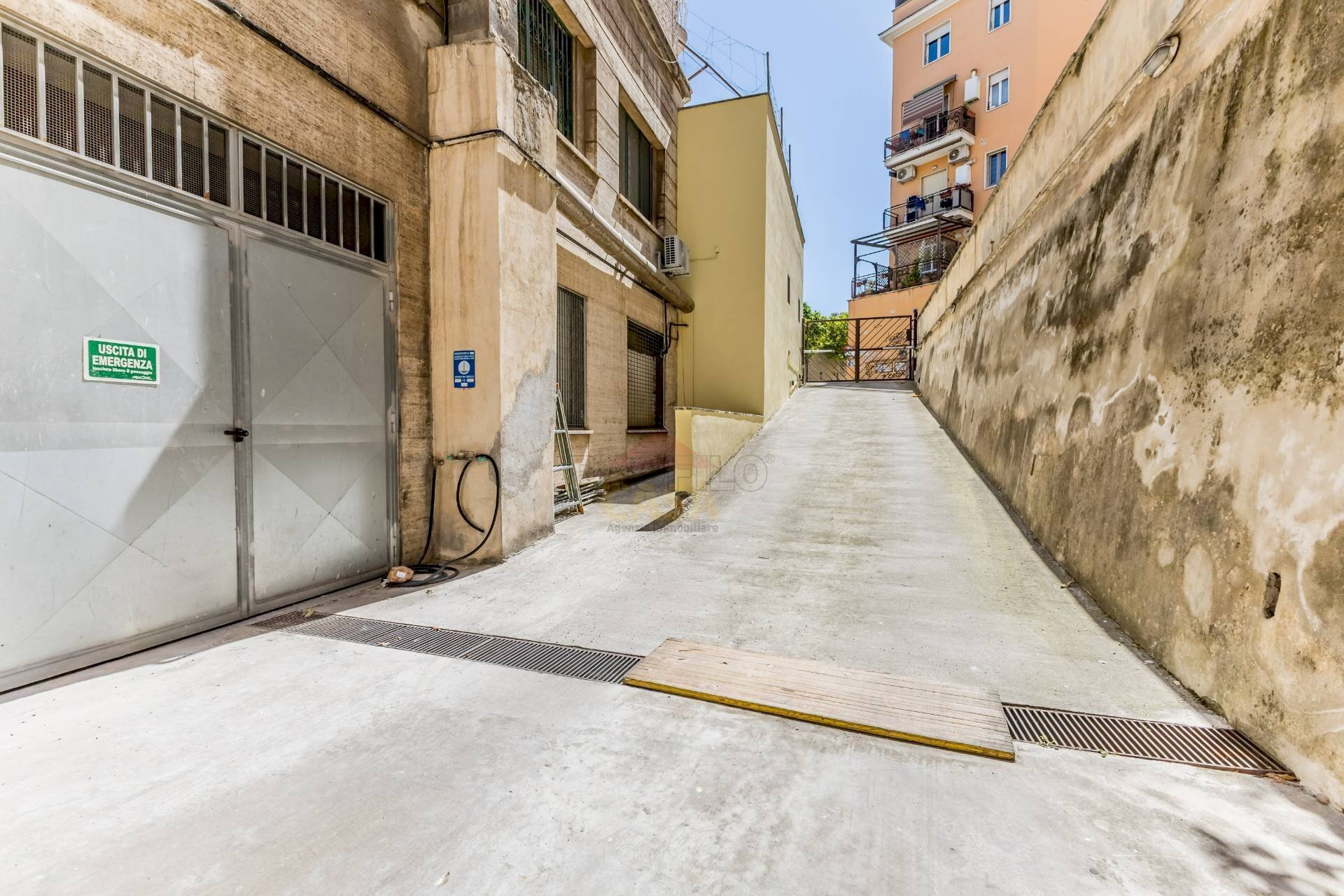 Foto 1 - Box Via Boemondo, Roma - photo 1