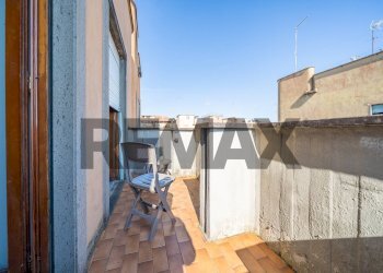 Balcone - Casa semi indipendente Viale Della Repubblica
 
44/A1, Marino - foto 18