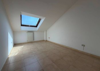 Foto 17 - Quadrilocale Via Enrico Fermi
 
20, San Nicola la Strada - foto 17