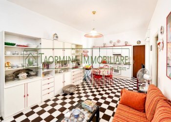 Foto 3 - Bilocale Via Porticato
25, Giardini-Naxos - foto 3
