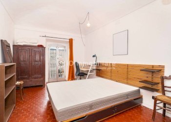 Camera da letto - Two-room apartment via Clemente Damiano Priocca, 2, Torino (neighborhood Aurora) - photo 9