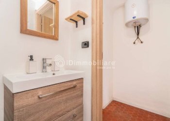 Bagno - Two-room apartment via Clemente Damiano Priocca, 2, Torino (neighborhood Aurora) - photo 14
