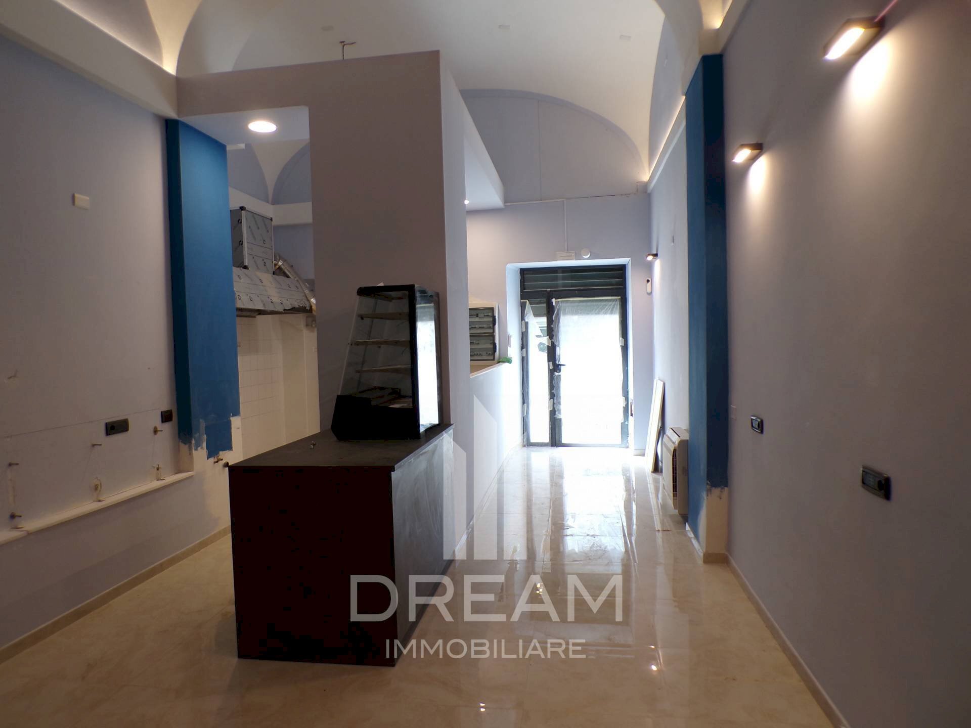 Foto 3 - Commercial Premises Via Giovanni Maria Angioy, Cagliari - photo 3