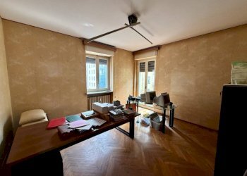 Camera da letto - Appartamento via Ignazio De Genova di Pettinengo, 6, Biella - foto 19