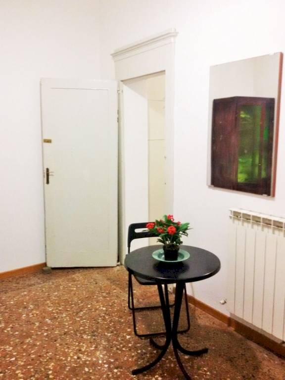 Ingresso - Quadrilocale via Giuseppe Petroni, 19, Bologna (zona San Vitale) - foto 3
