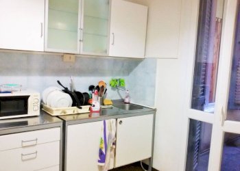 Cucina - Quadrilocale via Giuseppe Petroni, 19, Bologna (zona San Vitale) - foto 8