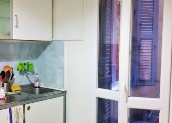 Cucina - Quadrilocale via Giuseppe Petroni, 19, Bologna (zona San Vitale) - foto 9