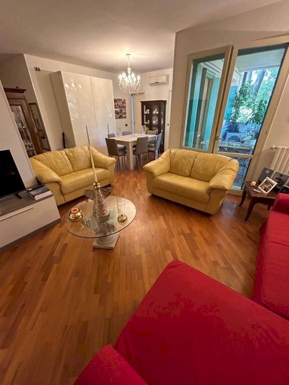 Salone - Three-room apartment vicolo Bianchetti, 4, Bologna (neighborhood Centro Storico) - photo 2