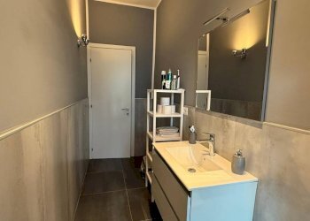 Bagno - Two-room apartment via Bologna, 23, Torino (neighborhood Aurora) - photo 14