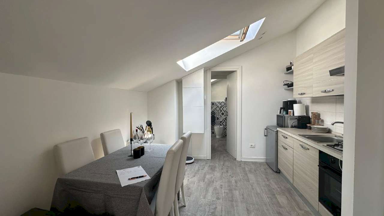 2 - One-room apartment piazza vittorio, 8, Moncalieri - photo 1