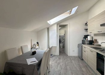 2 - One-room apartment piazza vittorio, 8, Moncalieri - photo 1