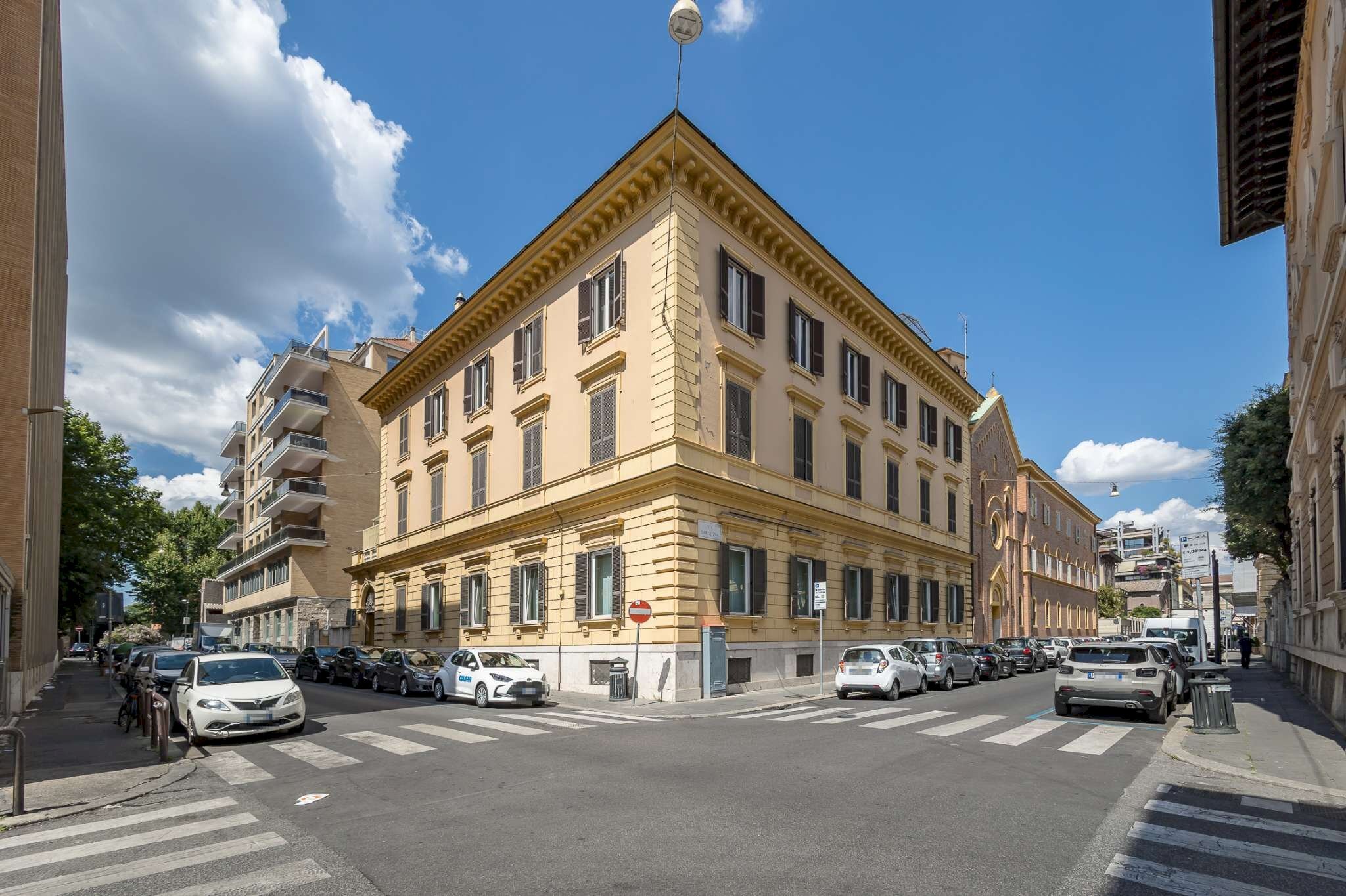 palazzo  - Historic Palace via Emilia, Roma (neighborhood Centro Storico) - photo 1