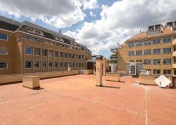 terrazza - Historic Palace via Emilia, Roma (neighborhood Centro Storico) - photo 3