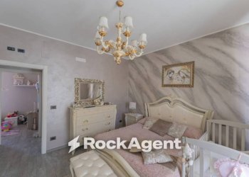 Camera da letto - Four-room apartment via Massimo D'Azeglio, 9, Villabate - photo 10