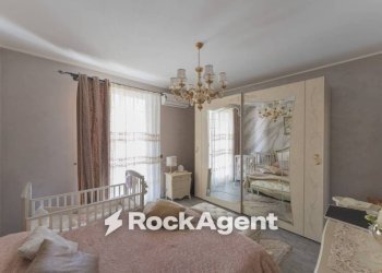 Camera da letto - Four-room apartment via Massimo D'Azeglio, 9, Villabate - photo 12
