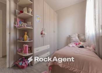 Camera da letto - Four-room apartment via Massimo D'Azeglio, 9, Villabate - photo 14