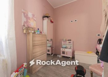 Camera da letto - Four-room apartment via Massimo D'Azeglio, 9, Villabate - photo 18