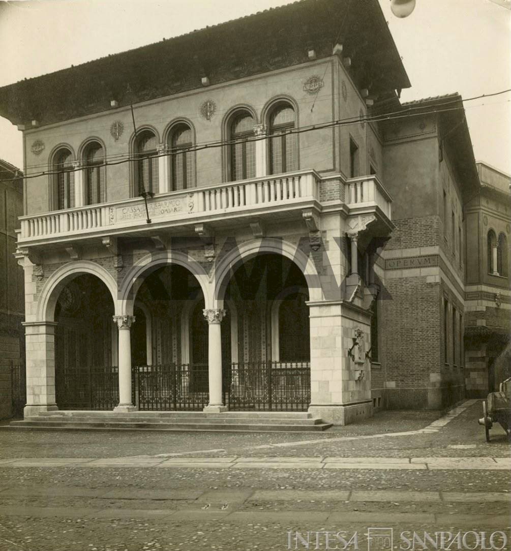 Stable - Palace Corso Camillo Benso Conte Di Cavour, 7
Centro storico pregiato, Brescia (neighborhood Centro Storico Pregiato) - photo 2