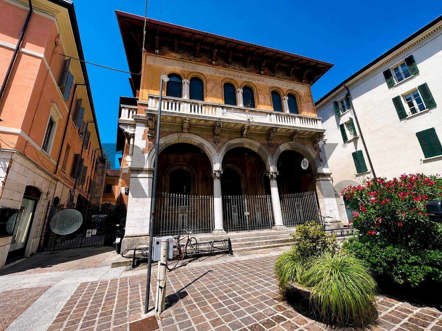 Stable - Palace Corso Camillo Benso Conte Di Cavour, 7
Centro storico pregiato, Brescia (neighborhood Centro Storico Pregiato) - photo 3