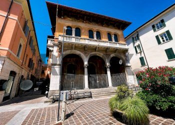 Stable - Palace Corso Camillo Benso Conte Di Cavour, 7
Centro storico pregiato, Brescia (neighborhood Centro Storico Pregiato) - photo 3