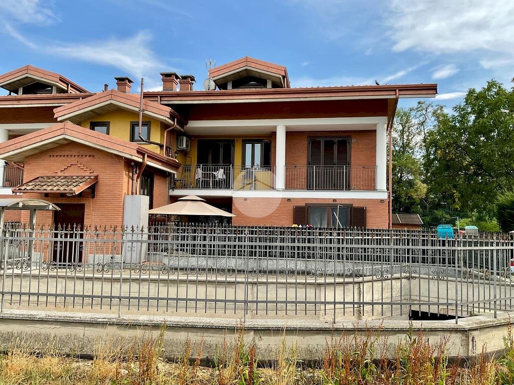 Quadrilocale Strada Tedeschi, Leini - foto 1