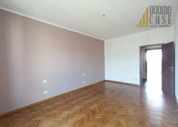 Three-room apartment Sesto San Giovanni - photo 13