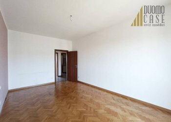 Three-room apartment Sesto San Giovanni - photo 14