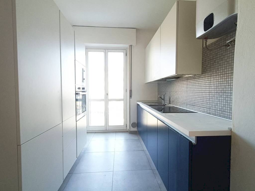 Three-room apartment Sesto San Giovanni - photo 1