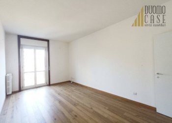 Three-room apartment Sesto San Giovanni - photo 2