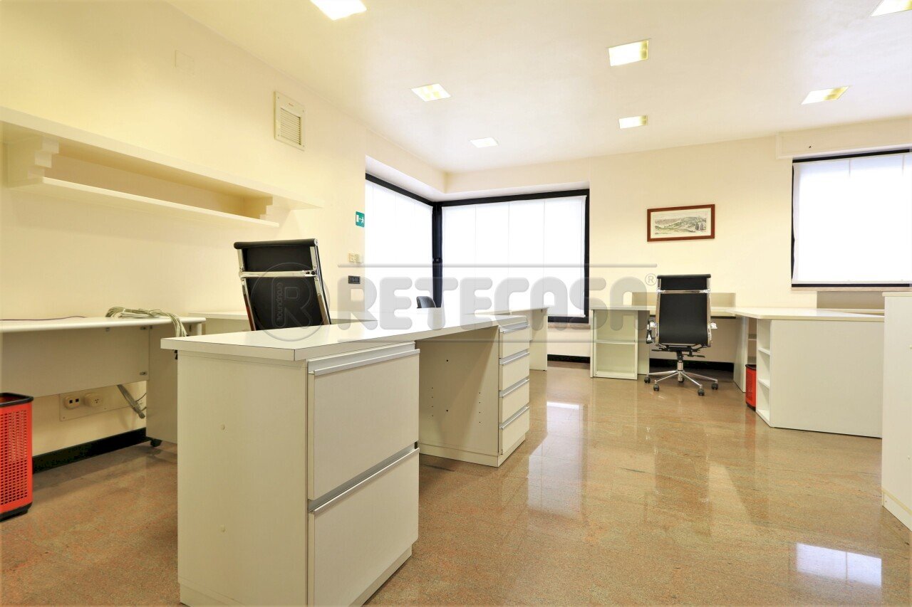 IMG_5089.JPG - Office Viale San Lazzaro, Vicenza - photo 1