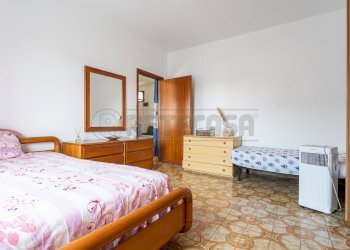 camera - Casa semi indipendente Via Trento 66, Montebello Vicentino - foto 12