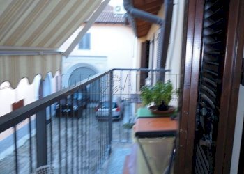 balcone 2 - Three-room apartment Gallarate - photo 8