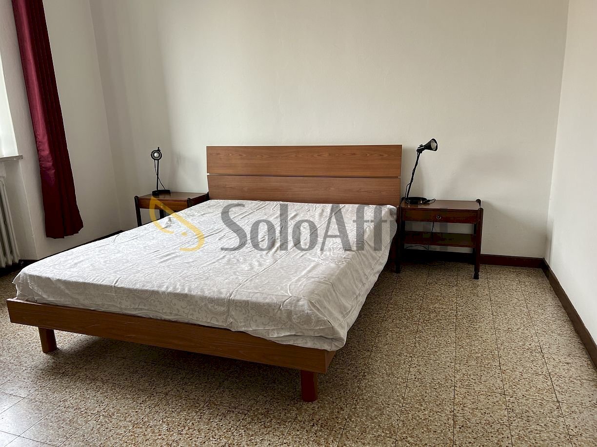 Two-room apartment Piazzale Porta Garibaldi 2, Pavia - photo 1