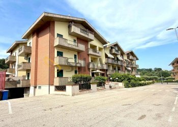 729746961_997650752869066_2293067240864878173_n - Four-room apartment Via Mario Capuani 29, Bellante - photo 25