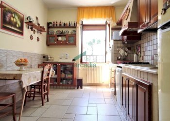 cucina - Quadrilocale Via Peucetia 72, Bari - foto 7