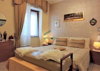 camera da letto - Quadrilocale Via Peucetia 72, Bari - foto 8