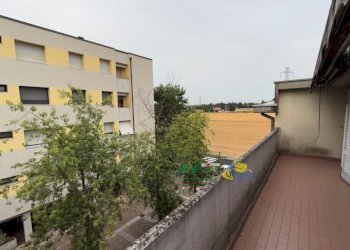 17 - Quadrilocale Piazza Lelio Basso 11, Parma (zona San Lazzaro) - foto 4